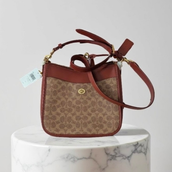 COACH Signature Shoulder Bag Brown/Red One Size, NWT - Picture 2 of 15